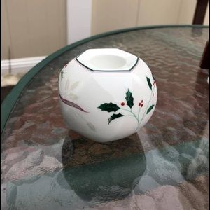 Christopher Stuart holiday splendor set of 2 candlestick holders. NEVER used